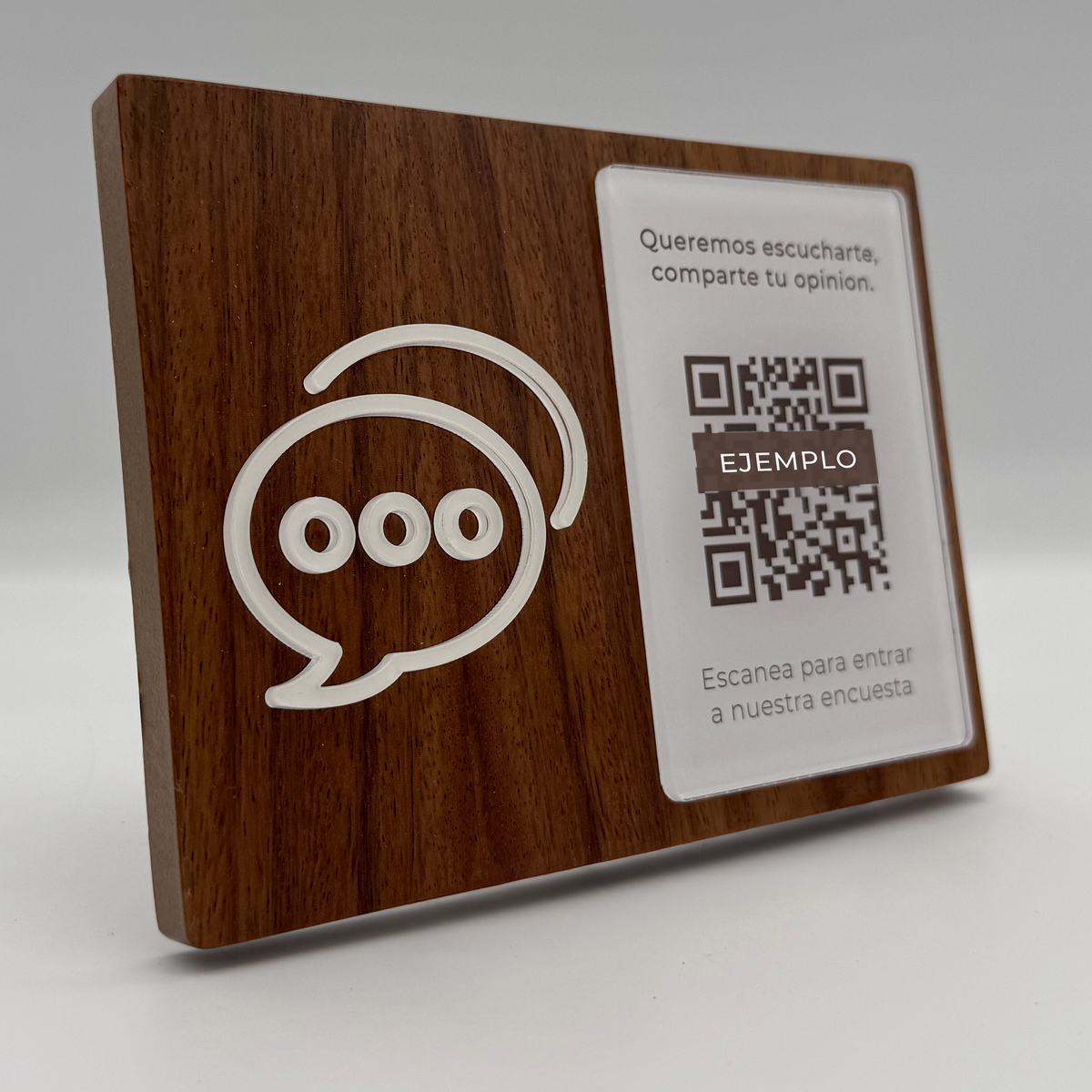 Display Counterstand Encuesta QR Woodlux