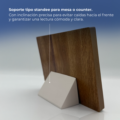 Display Counterstand Instagram Woodlux